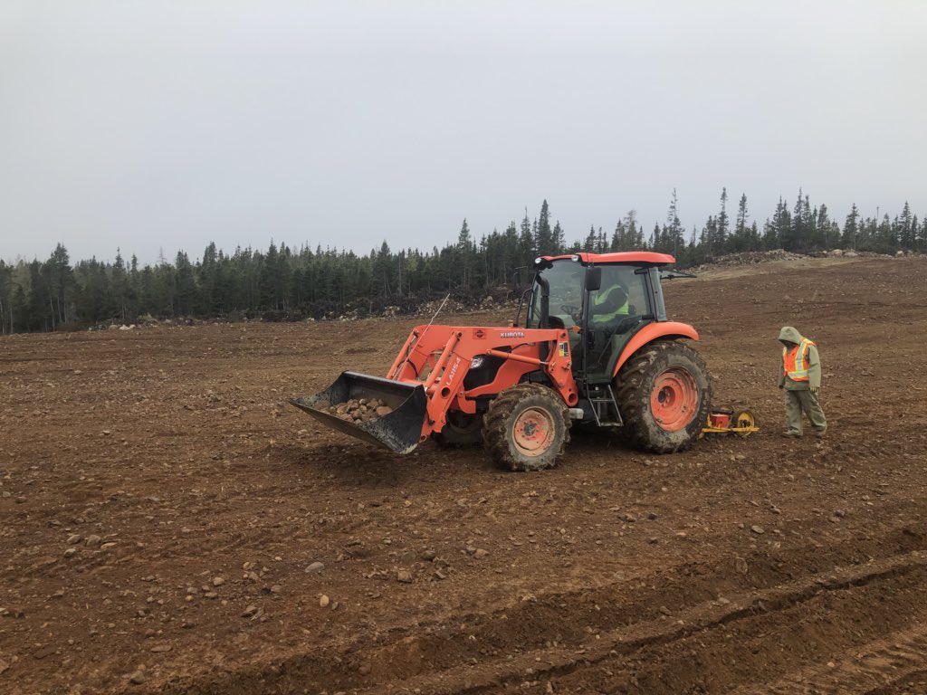 NLYoungFarmers's tweet photo. Might have been a miserable day but glad to have the tractor back up and running! #seedingbeet #pickingrocks https://t.co/W2pepldba3