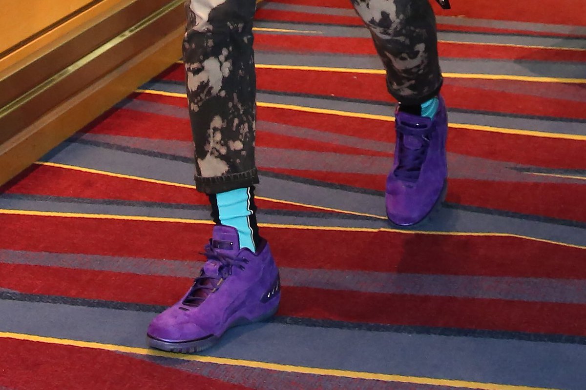 air zoom generation on feet