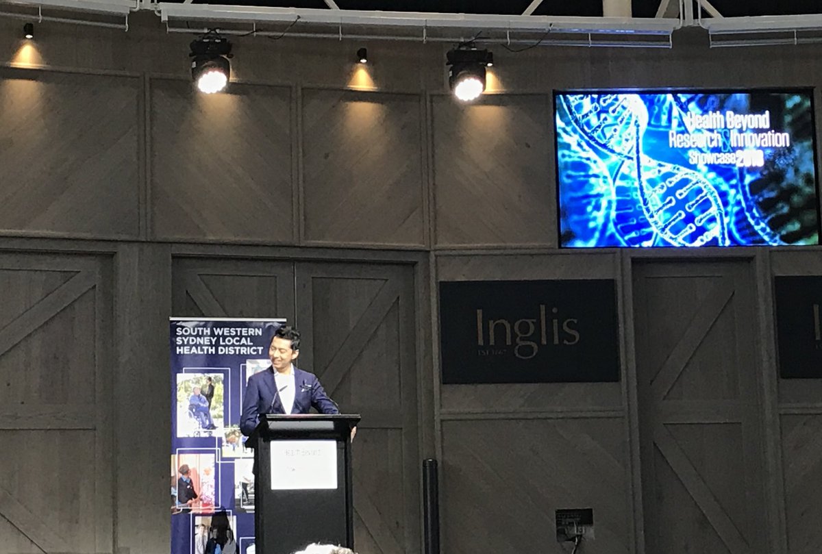 SanthiniKumaran's tweet photo. Gavin Whyte on Artificial Intelligence and opportunities for it’s application in our current health system and patient care. #HealthBeyond2018 https://t.co/9GfgGSBloI