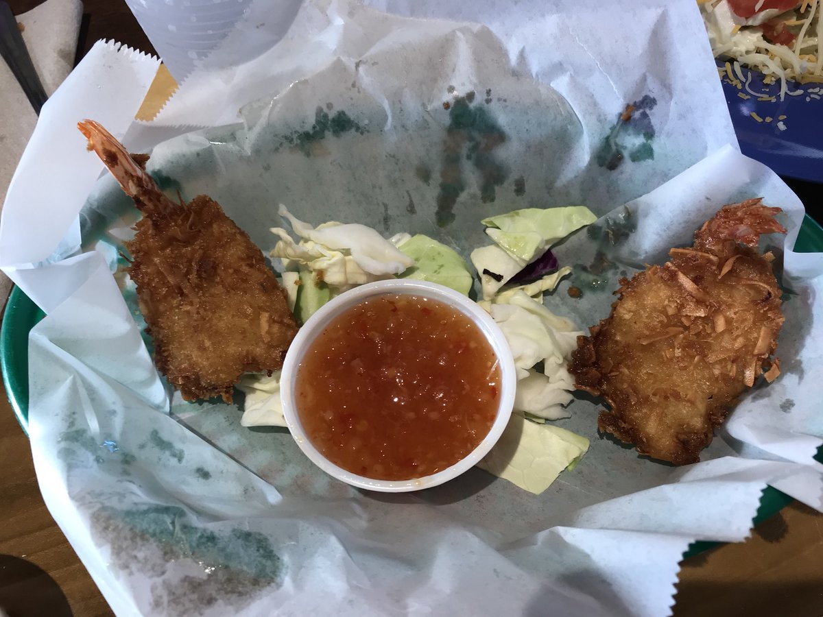HierMartina's tweet photo. I soooooo love #coconutfishcafe 🍤🐠! The little ones too. We celebrated the last day of the school year - unbelievable - time flies..... 🐛🦋. 
#food #delicious #andhealthy #atleastabit 🤣 #familytime #family #happy #grateful #joy #qualitytime https://t.co/uAaPg1oS1e
