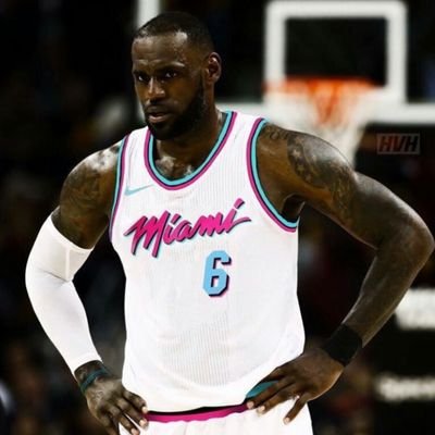 ElHeatArg's tweet photo. @IsolationNBA Dejó esto por acá. #LeBronToMiami. https://t.co/G4hmppUujT