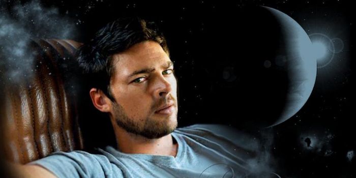 Happy Birthday Mr.Karl Urban!!!     