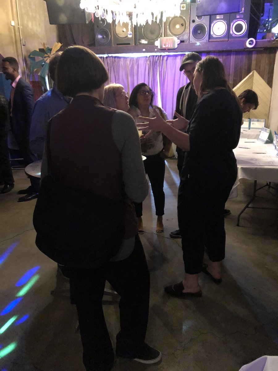 RobBonta's tweet photo. Thanks to East Bay Young Dems @EBYD, TeqEquity Collaborative @tecollab and East Bay for Everyone @eb4everyone for gathering to raise money for the Northgate Community Cabins! Appreciate your compassion and initiative to serve everyone in your community! https://t.co/lMCEYInKh0