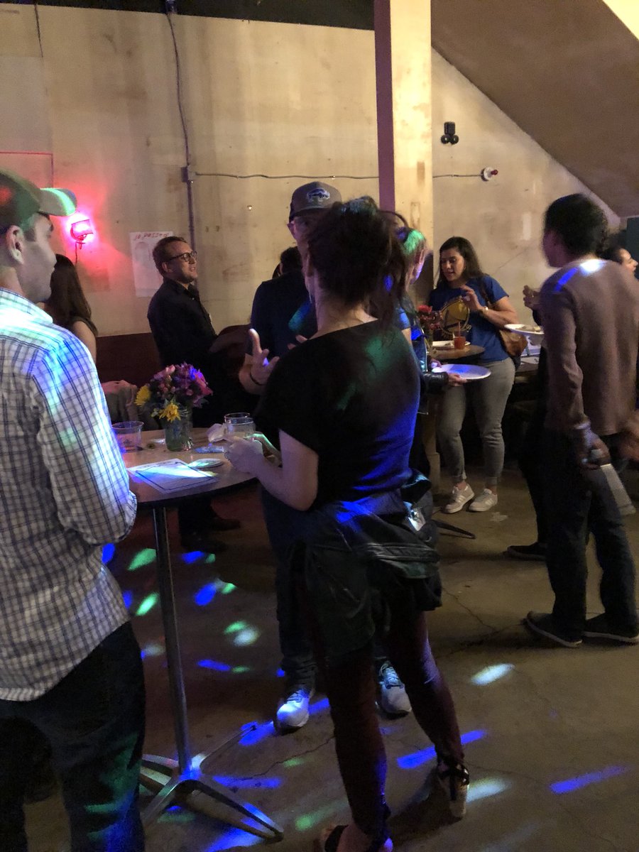 RobBonta's tweet photo. Thanks to East Bay Young Dems @EBYD, TeqEquity Collaborative @tecollab and East Bay for Everyone @eb4everyone for gathering to raise money for the Northgate Community Cabins! Appreciate your compassion and initiative to serve everyone in your community! https://t.co/lMCEYInKh0