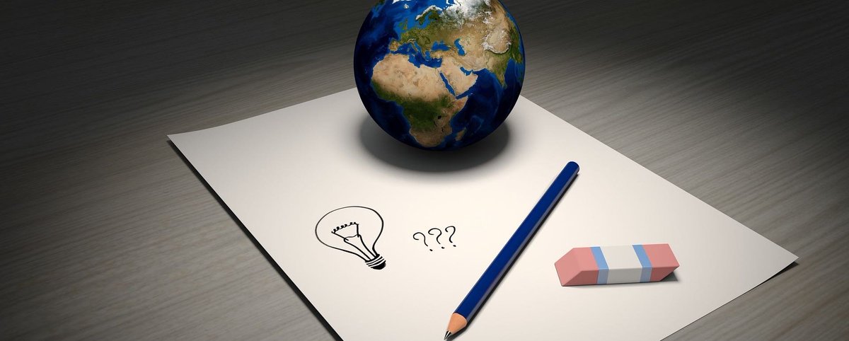 Linda__Stevens's tweet photo. #Geospatial is taking off so is it time for #GIS to retire? https://t.co/QJXysbHBeX #geospatial https://t.co/JGZj6vW3qL