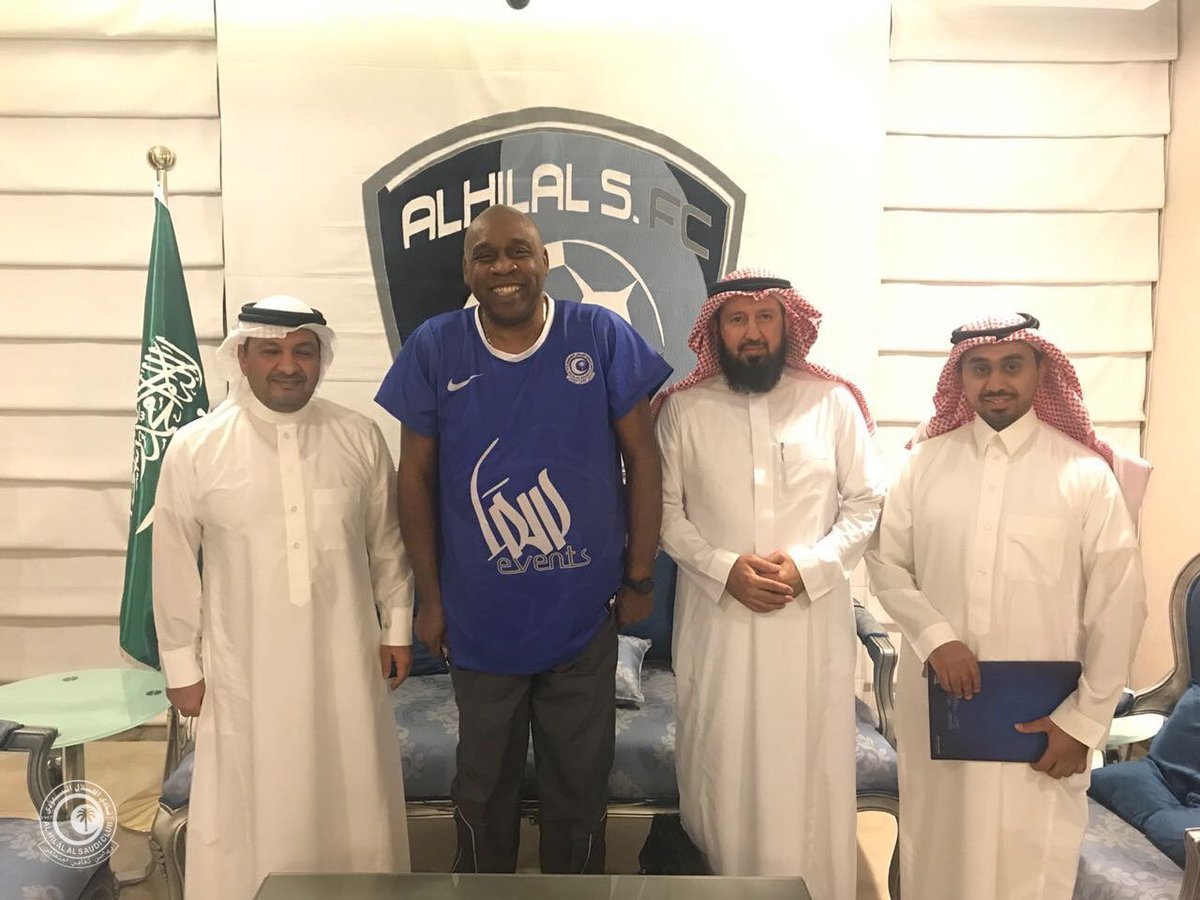 Alhilal_EN's tweet photo. #Alhilal club Board renews the contract of the basketball coach Mr. Felton Sealey https://t.co/FSYb8ZJOtd
