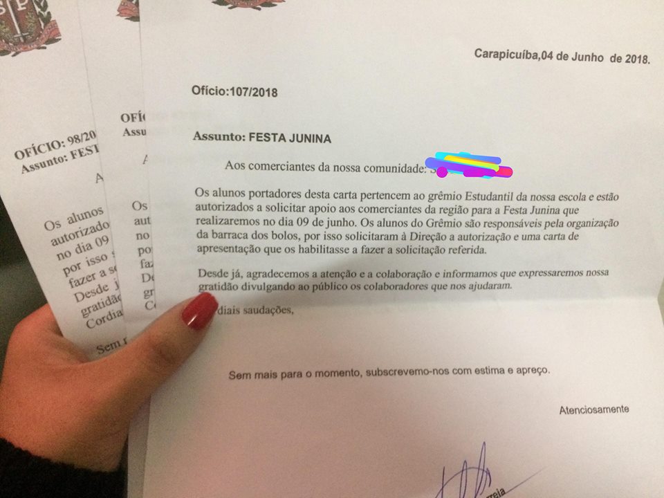 OXBAH's tweet photo. UM MINUTO DA ATENÇÃO DE VOCÊS: O grêmio da minha escola (do qual faço parte) criou um projeto chamado Hero Day, que é nada mais nada menos que uma ação social. Ajudamos por meio da nossa escola instituições de caridade. + https://t.co/x0CEElYg7J