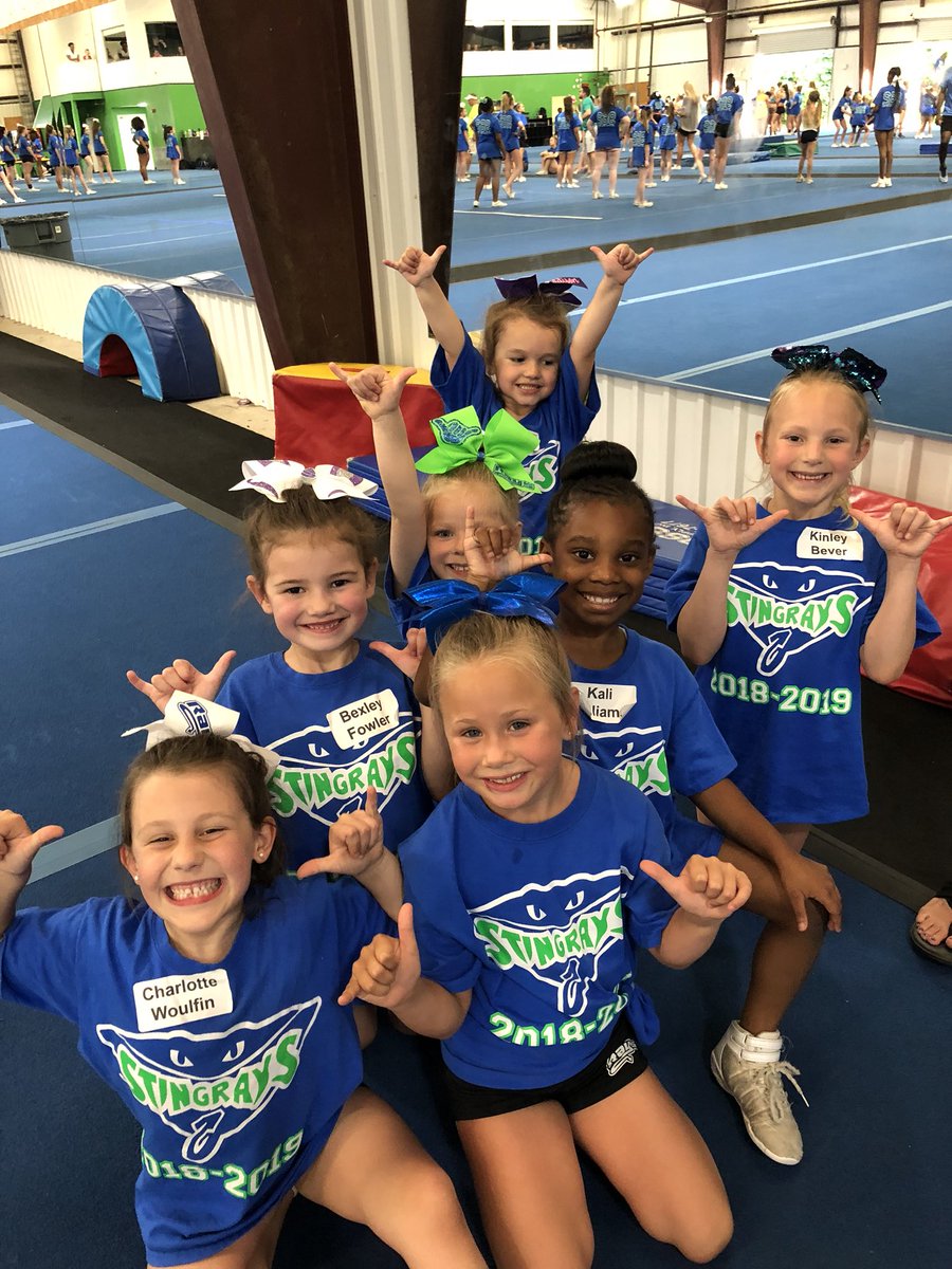 PeytonAJoiner's tweet photo. So glad to be a part of the tiny world!!! Love these little cuties #tiny1 #proudcoach https://t.co/WUHGjV8Zjj