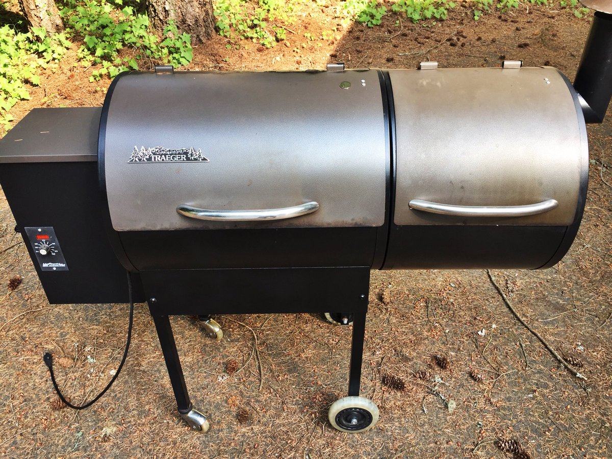 ryan_m_fisher's tweet photo. So Casey, completely out of the blue, brought home a present I’ve wanted for YEARS! I couldn’t be more stoked to start playing around with this bad boy! I finally have a @TraegerGrills !!
#FirstTraeger #BBQdreams #SmokeyMemories https://t.co/AOybwJEsi5
