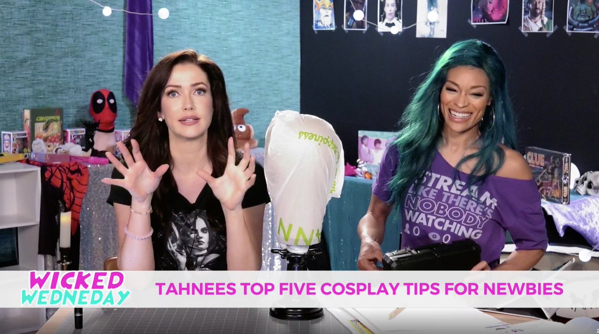 AliciaMarieBODY's tweet image. THIS IS HAPPENING: @RealLoveTahnee IS GIVING HER TOP 5 #COSPLAY TIPS!  Check us out at twitch.tv/AliciaMarieBody 💋

#cosplaytips #cosplayers #cosplayer #crafting #gamergirls