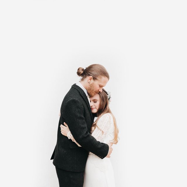 Jewelryworks's tweet photo. #Congratulations to Emily &amp; Justin ion their #Wedding! #ThankYou for sharing these beautiful photos with us. Wishing you every happiness!  #Love #GreenLakeJewelry #GreenLakeCouples https://t.co/D0E1XDIucQ