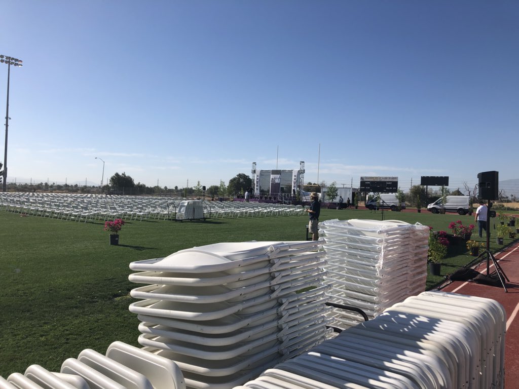 TheShadowHills's tweet photo. Behind the scenes - the unsung heroes of all things graduation - the set up grounds, custodial and electrician crew! We are forever grateful for the hard work and dedication to our learning community. Gracias! #GradKnight2018 https://t.co/Y1ypeGnhXO