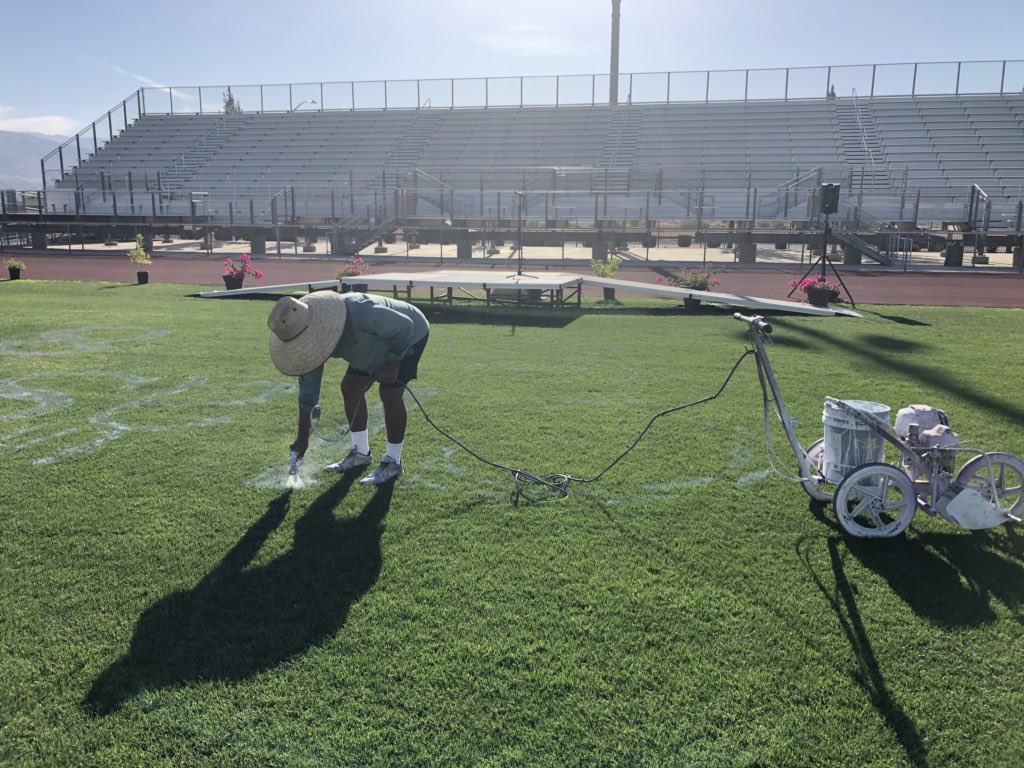 TheShadowHills's tweet photo. Behind the scenes - the unsung heroes of all things graduation - the set up grounds, custodial and electrician crew! We are forever grateful for the hard work and dedication to our learning community. Gracias! #GradKnight2018 https://t.co/Y1ypeGnhXO