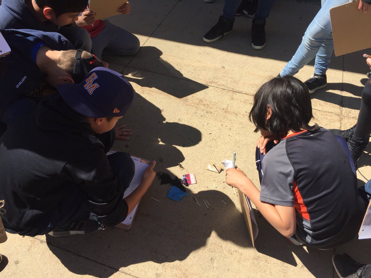 ms_ingram12's tweet photo. Grade 6’s looking at different tire treads &amp; how different fabrics react to flame #grade6fun #learnbydoing #beautifulday @JRoy65 @DrClarkSchool @FMPSD https://t.co/wE2Pn4tDt2