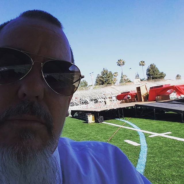 ecvhsmultimedia's tweet photo. School year is complete after tonights graduation ceremony at #elcajonvalleyhighschool #ecvhsmultimedia #runningsound #johnroysound #jadeloungeproductions https://t.co/EqqhRyS5zn https://t.co/n6anJmYgBO
