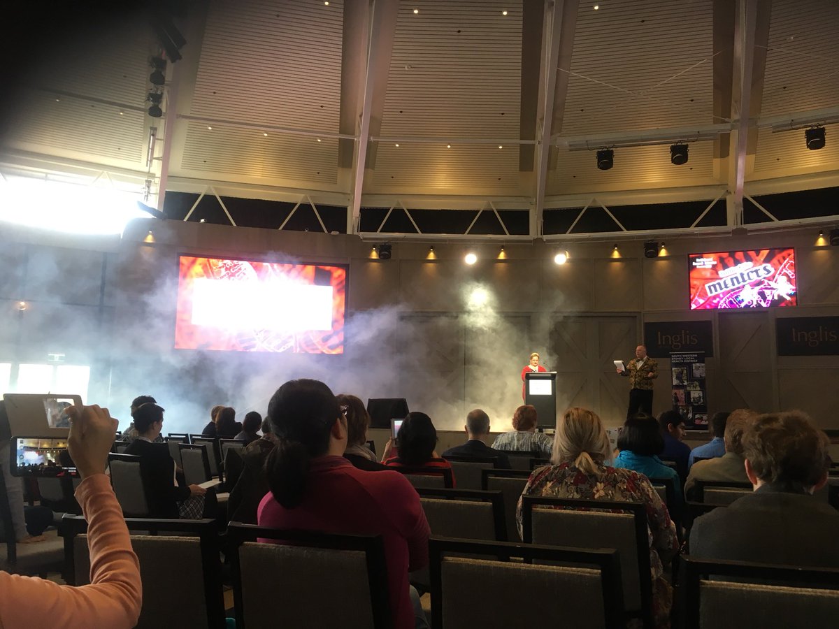 Adeola_B1's tweet photo. Battle of the mentors at #HealthBeyond2018 is interesting and exciting. Great work!! https://t.co/4XkaYehIvI