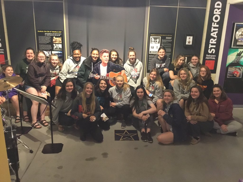 StratPerthMuse's tweet photo. @CourticeCougars thanks so much for visiting #stepstostardom today, and congrats on #OFFSAA 2018! https://t.co/Uw8yYLpSEd