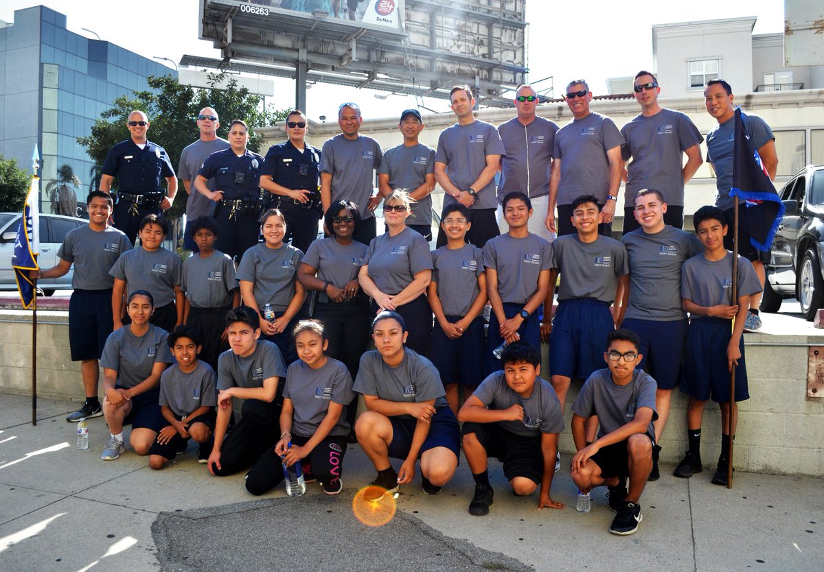 LAPDwestvalley's tweet photo. #LAPD West Valley #officers, #cadets, Jr police and #volunteers teamed up to run the Special Olympics Torch Run yesterday! Nice support from our #community members as we ran. Awesome #teamwork, everyone! Oorah!
.
.
#wval #lapdwval #police #specialolympics #run https://t.co/kPIVnESoCl