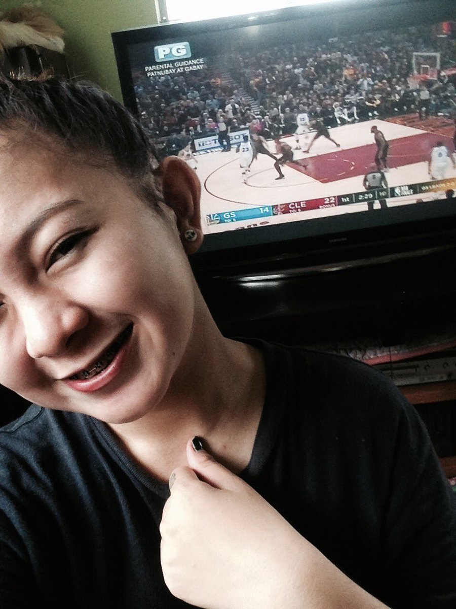 YssehjG's tweet photo. #NBAFinalsGame3 #NBAONABSCBN #Gowarrios #SOLIDGSW shout out sa Babe ko nakapustahan ko. ILOVEYOU Babe ๐๐๐ GO WARRIORS solid Golden State Warriors ako! โค๏ธ sana po mapansin โบ๏ธ #nbafinals2018 #NBAONABSCBN Live https://t.co/br6x8COeWY