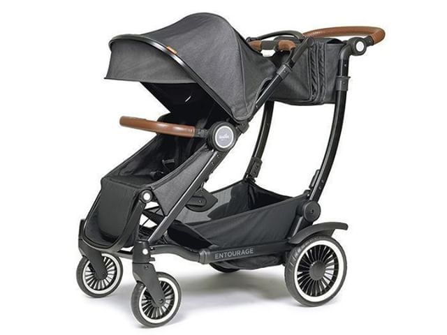 _urbanstroller's tweet photo. We're in love with the Entourage Stroller from Austlen! Perfect for toting around kiddos, groceries, toys, and so much more.

Show now: https://t.co/zd17ksbGvu

#austlen #entourage  #pram #baby #pushchair #parenting #motherhood #pregnancy #mum #babies … https://t.co/VpObW57qy8 https://t.co/vyLkRtDDYo