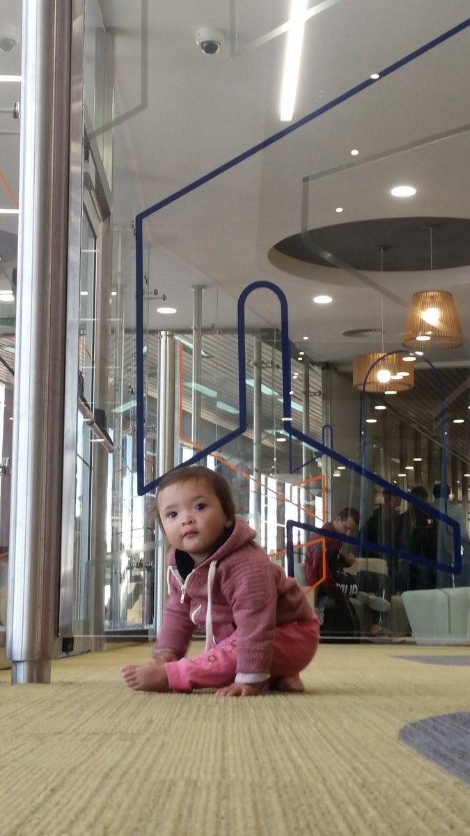 EmiViajera's tweet photo. Lista para mi primer vuelo.
Ready for my first flight.
#flight #baby #avion #bebe #baby #trips #Travel https://t.co/NgdlR1QwGV