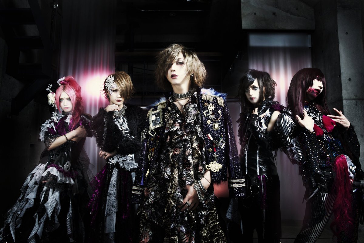 MJP_es's tweet photo. "6-SIX-" es el nombre del último álbum de #VRZEL (@VRZEL_OFFICIAL)

[https://t.co/tf987jjOWL]

@vrzel_cion @vrzel_ryoya @vrzel_kuu @vrzel_kira @vrzel_shikina https://t.co/mXXGazh4KW