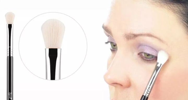 Searching for the best makeup brushes online?

Check out here, We are providing various types of #makeup #brushes @ best price.

Order Now: stylemakeovertips.com/makeup-brushes/