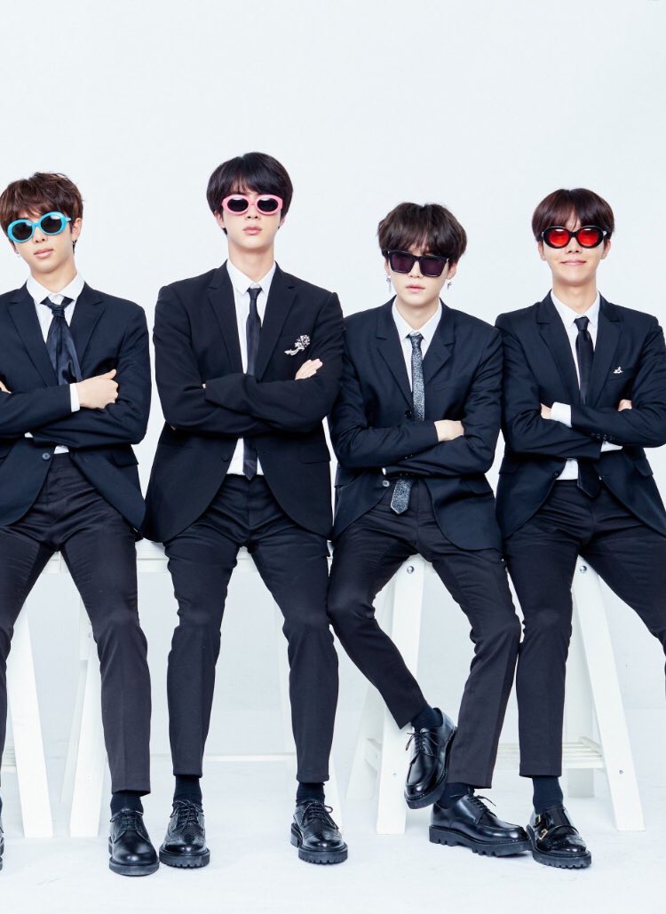 mrskim_sj's tweet photo. My favorite Hyungs are adorkably swag🤟 #WelcomeFirstTimeAtFesta 
#RMiracle
#KingSeokjin 
#ShiningStarYoongi 
#AmazingHope @BTS_twt https://t.co/9SIzPAY13z