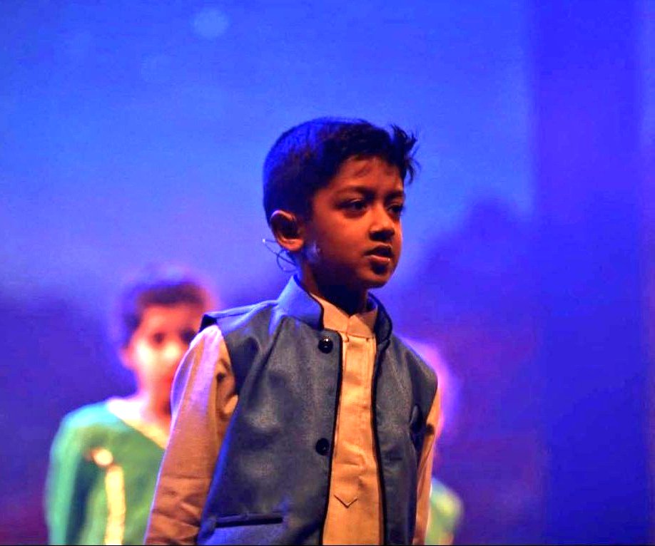 Alihka12's tweet photo. Once again wishing a very happy birthday to our #PrinceDev 🎉🎈🎊🎂🍰🎁 #DevSuriya 
With lots of love🤗😘❤😍
#HBDDevSuriya #HappyBirthdayKuttySingam #HappyBirthdayDev #HBDDev https://t.co/a8KvOYMziw