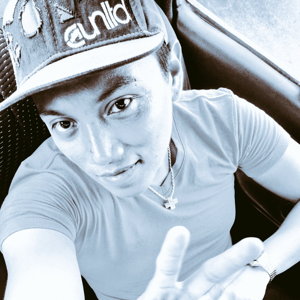 charlys_brito's tweet photo. #NuevaFotoDePerfil https://t.co/Ni0YSClk94
