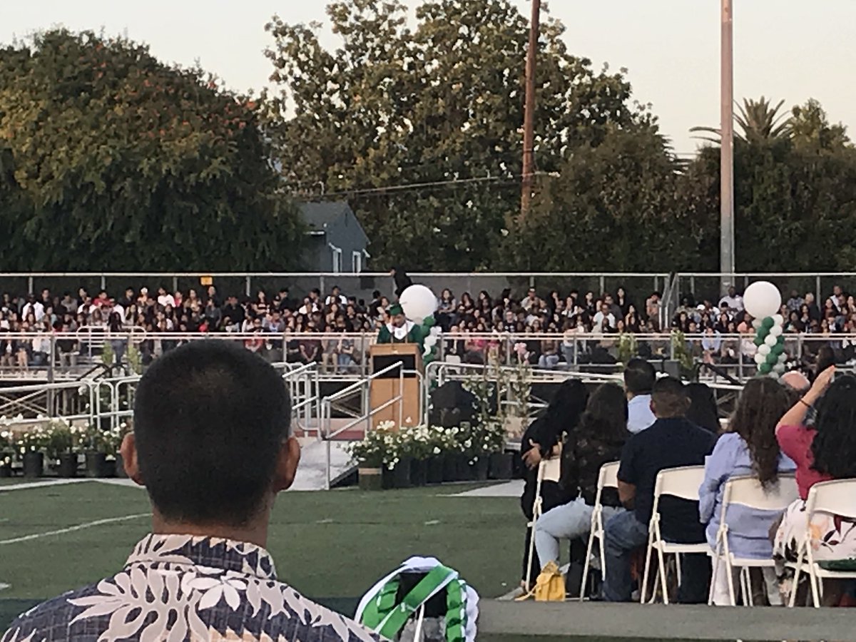 suitbots4628's tweet photo. Suit Bot Kem giving the valedictory address at Monrovia High’s 2018 commencement. https://t.co/Y9qTKv9knT
