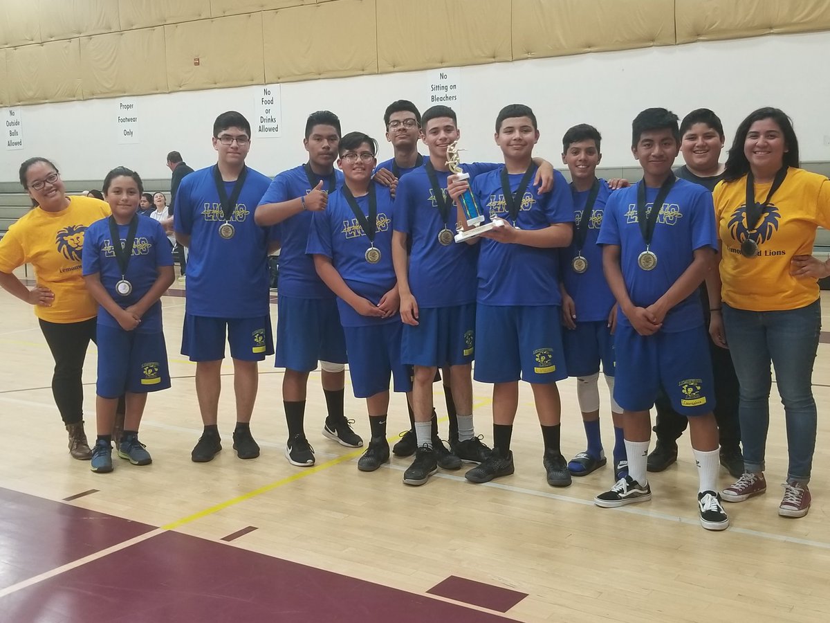 MsAllisonCordes's tweet photo. #oxnardcitychamps
#boysvolleyball  @LemonwoodLions https://t.co/17YMa3OMdB