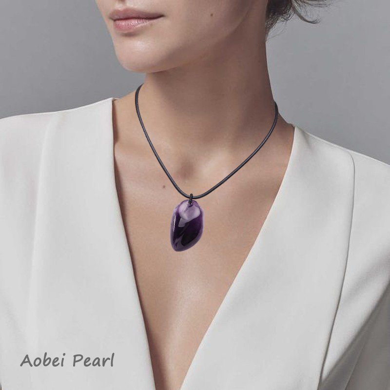 aobeipearl's tweet photo. https://t.co/m1oiyemA0S
Summer arrives. Let's go to beach with a amazing leather pearl &amp; amethyst pendant necklace ! To be the shinning one !
#handmadenecklace #pearlnecklace #leathernecklace #amethystnecklace #pendantnecklace #beachoutfits #summervocation #newarrival https://t.co/aRPocwDoXY
