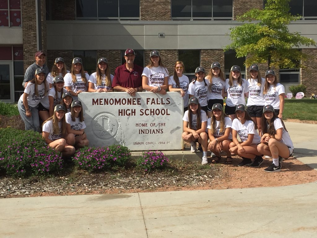 come support ya girls for STATE quarterfinals @ Goodman diamond in Madison tomororw at 8 am vs Waukesha North!!! 🤩
#keepitrollin 🚂 #ALLIN