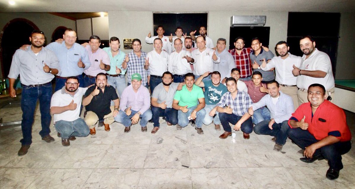 Buenas noches a todos desde Acuña Coahuila ✅