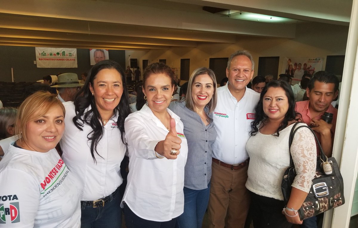 OnmpriGto's tweet photo. Excelente Foro de Seguridad de nuestro Candidato a Gobernador Gerardo Sánchez y nuestra candidata a la Presidencia de Celaya Montserrat Vázquez Acevedo, juntos trabajaremos por lograr la tranquilidad y paz, para nuestras familias.
#SeguridadParaTuFamilia 
#ReconstruyamosCelaya https://t.co/hIPjtwJeGR