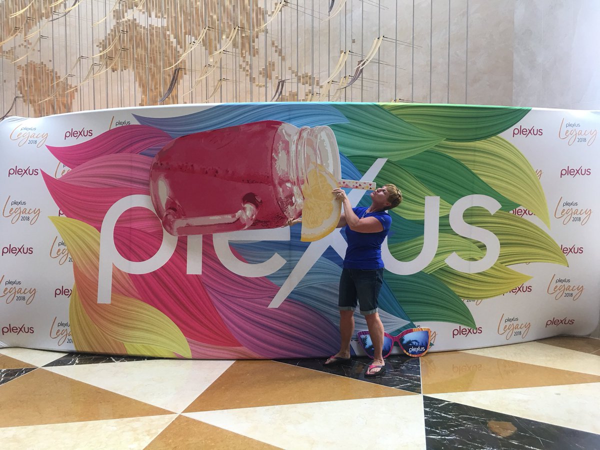 godsgapeach's tweet photo. I’m having a blast and we haven’t even started yet!! 

#plexuslegacy #rainbowplexussign #oneplexussign #healthandhappinesssign https://t.co/05uuB4LoZw