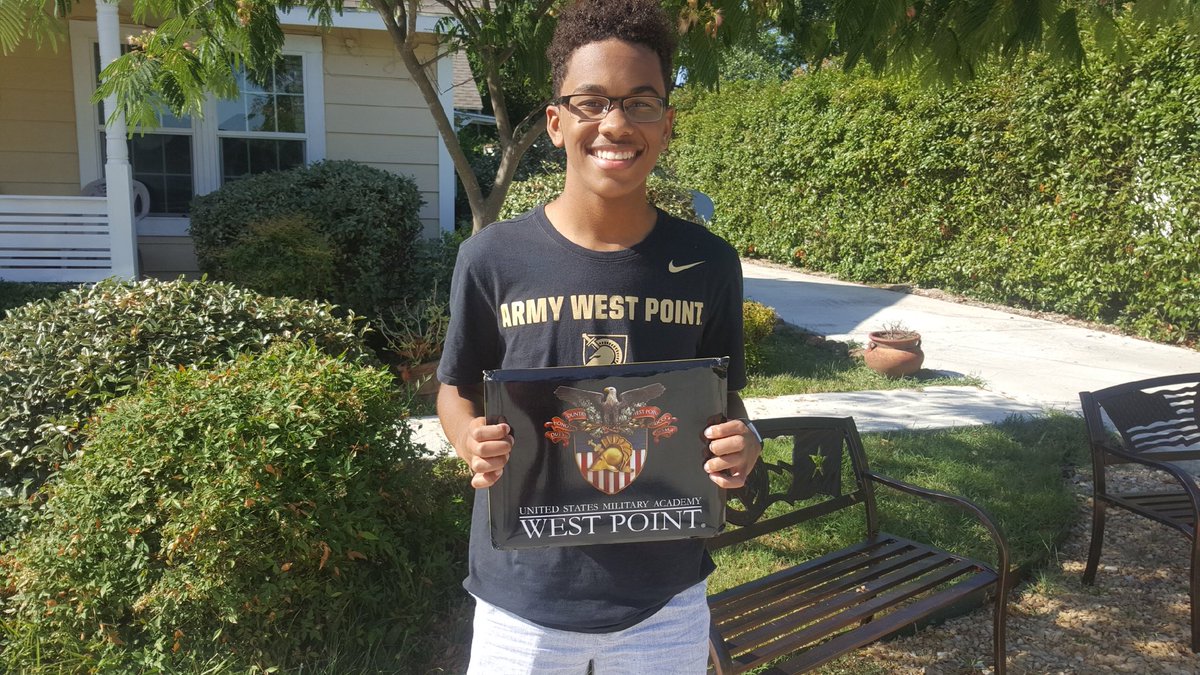 erickantorek's tweet photo. Change of plans. #BeatNavy https://t.co/Rlv8NeHdXn