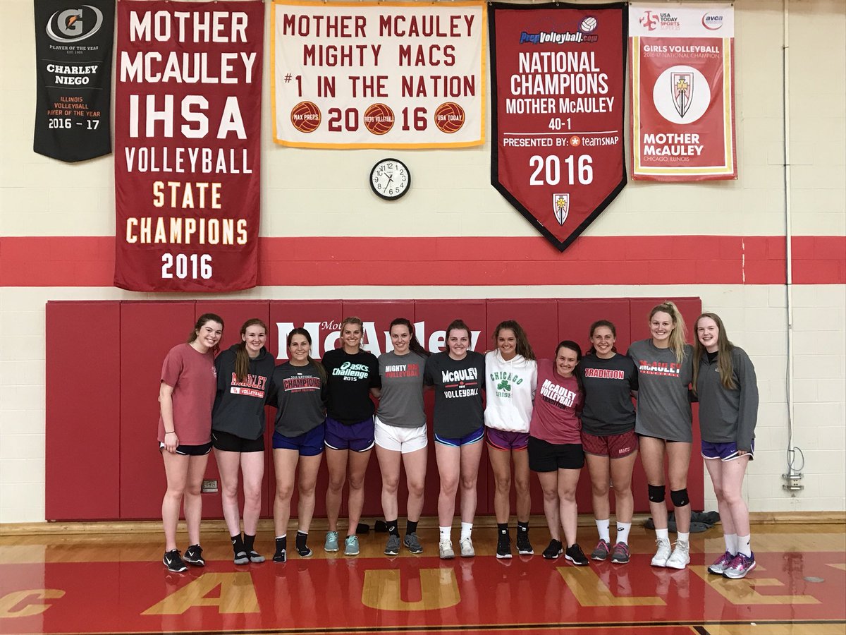 McAuley_VB's tweet photo. Loved seeing these #MMCAlums back in our gym tonight!They have many banners to be proud of and continue to represent our #TRADITION!#macfam https://t.co/StJsMfLThM