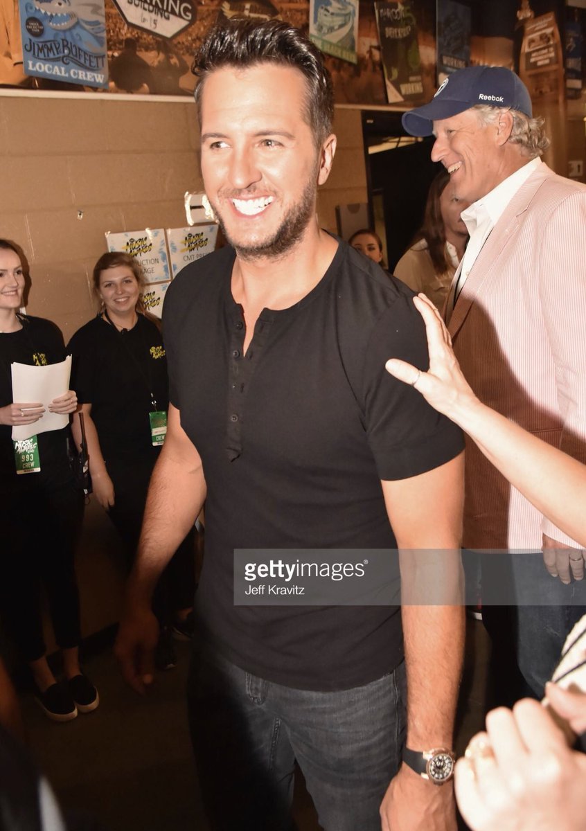 jbforgiveness's tweet image. HES SO CUTE I WANNA HUG HIM