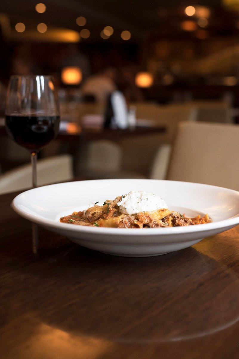 dbchef's tweet image. Pasta + Wine = 👌