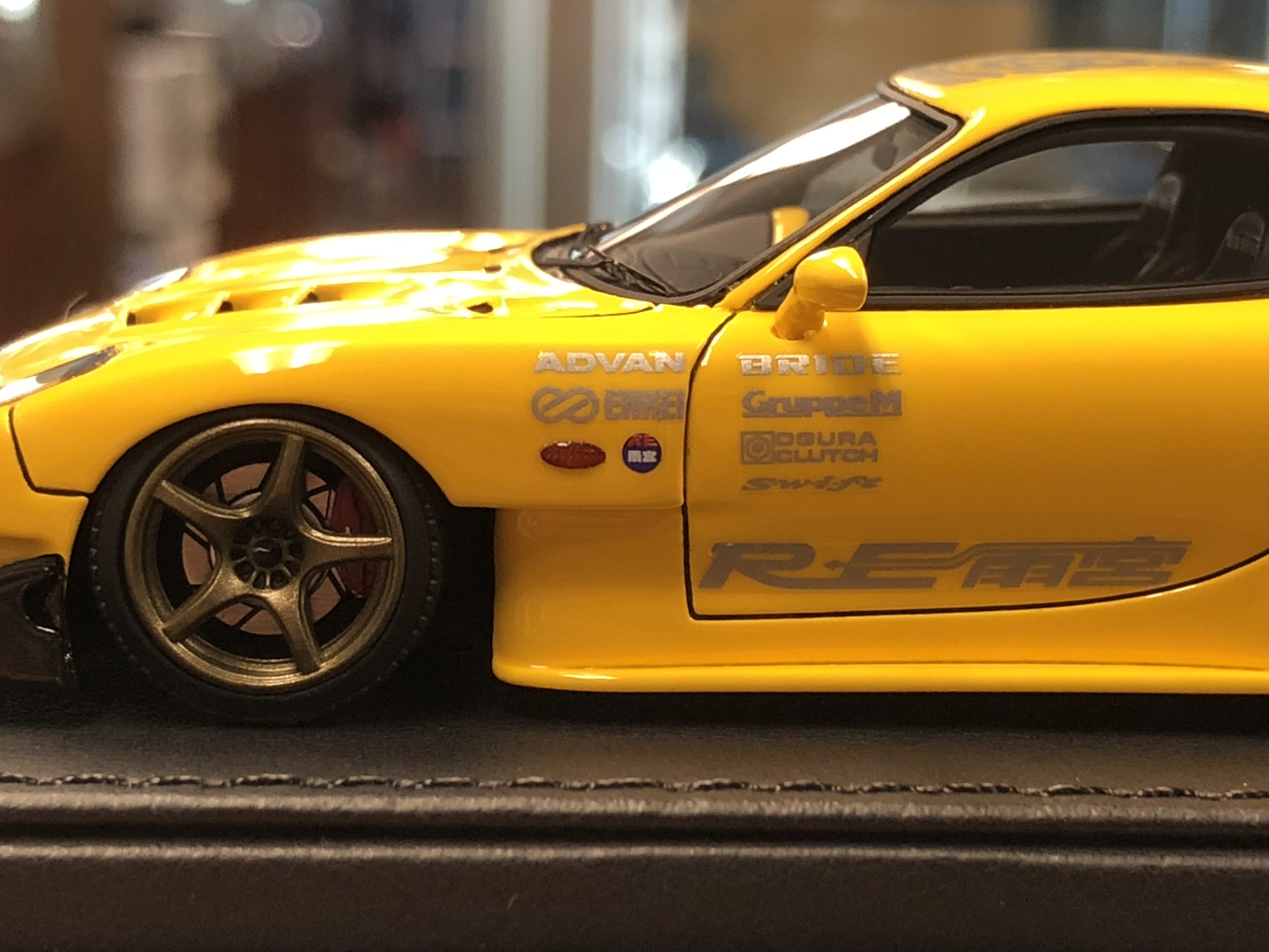 イグニッションモデル 1/43 マツダ RX-7 FD3S RE雨宮 サイン入り Amazon | イグニッション 1/43 マツダ RX-7 FD3S RE雨宮