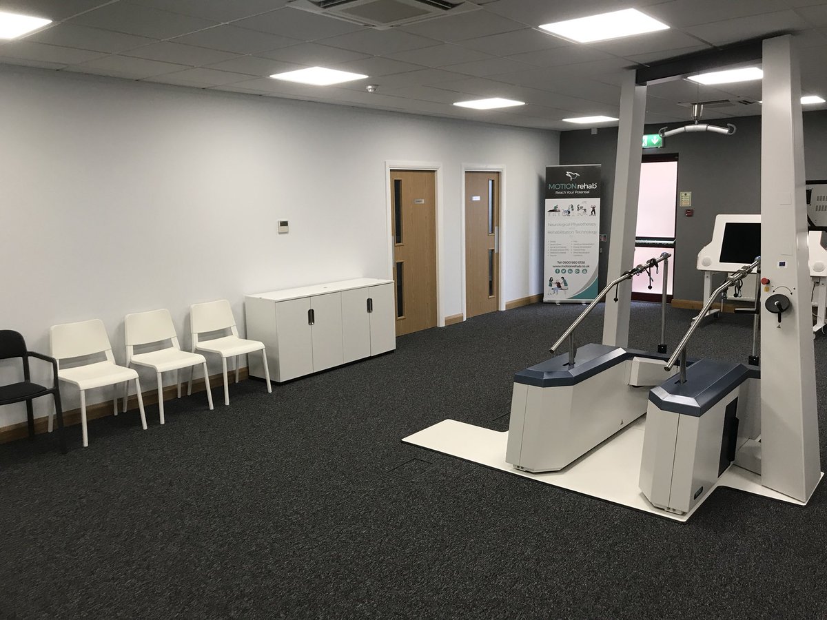 CraftContractor's tweet photo. Crafts Final project completed for a delightful client @_motionrehab  shame they aren’t all like this. Thanks @moschops31 @mallynico85 #leeds #office #fitout https://t.co/rFWzUUSwHQ