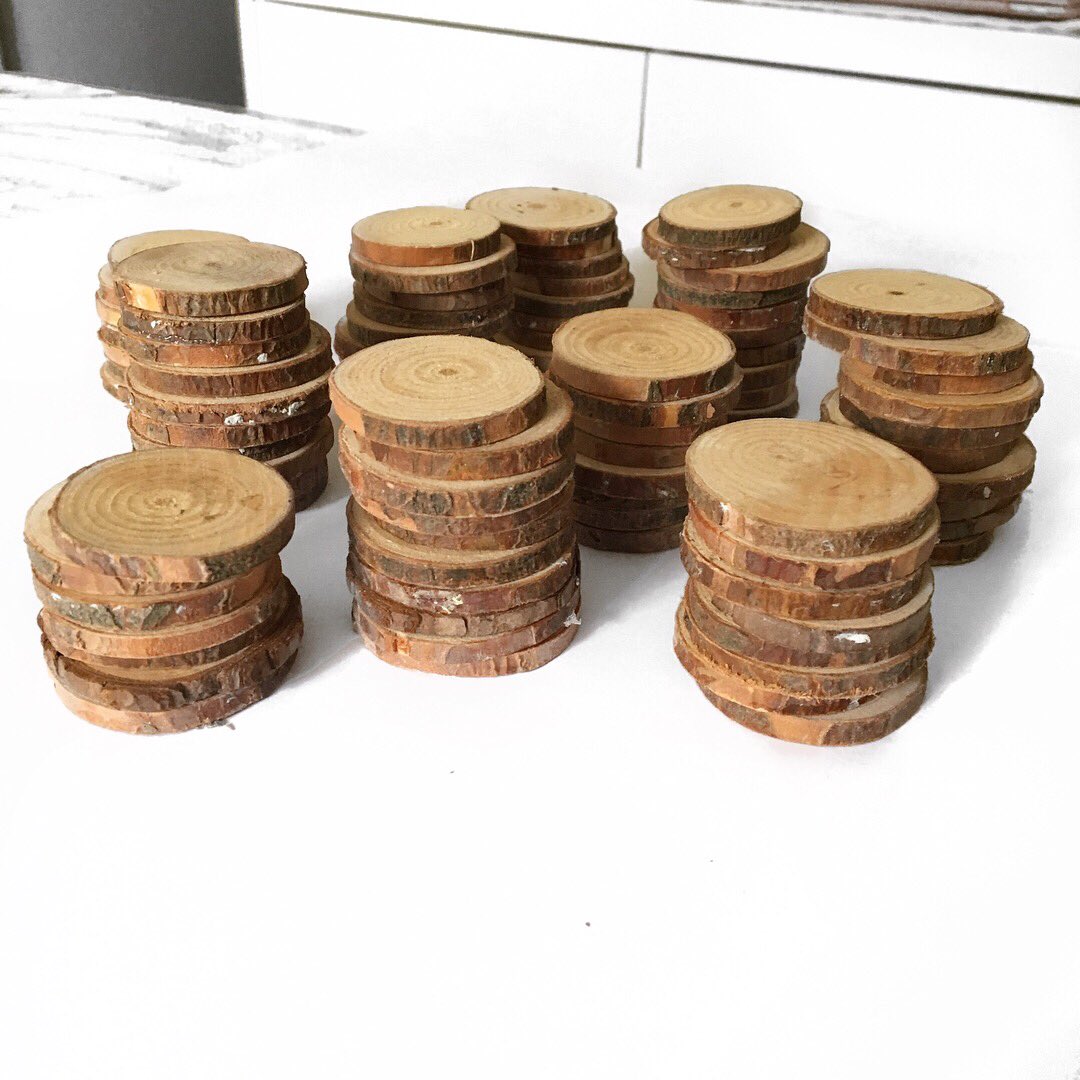 kfgifts's tweet photo. Working on a big bridal order this week! 🍃✨ #wedding #weddingwisdom #weddingaccessories #rustic #wood #eco https://t.co/Kn3fKDoeNK