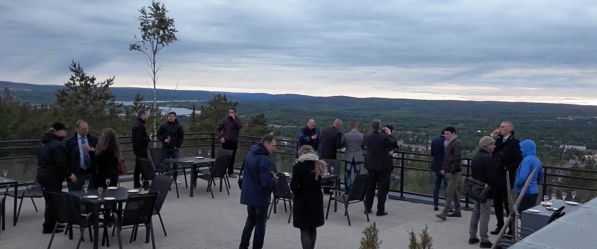 nbcfinland's tweet photo. Before partaking in midnight drinks at Ounasvaara hill - the magnificent midnight sun 🌤️ making a timely appearance just as we were leaving. https://t.co/z06LPWHf10