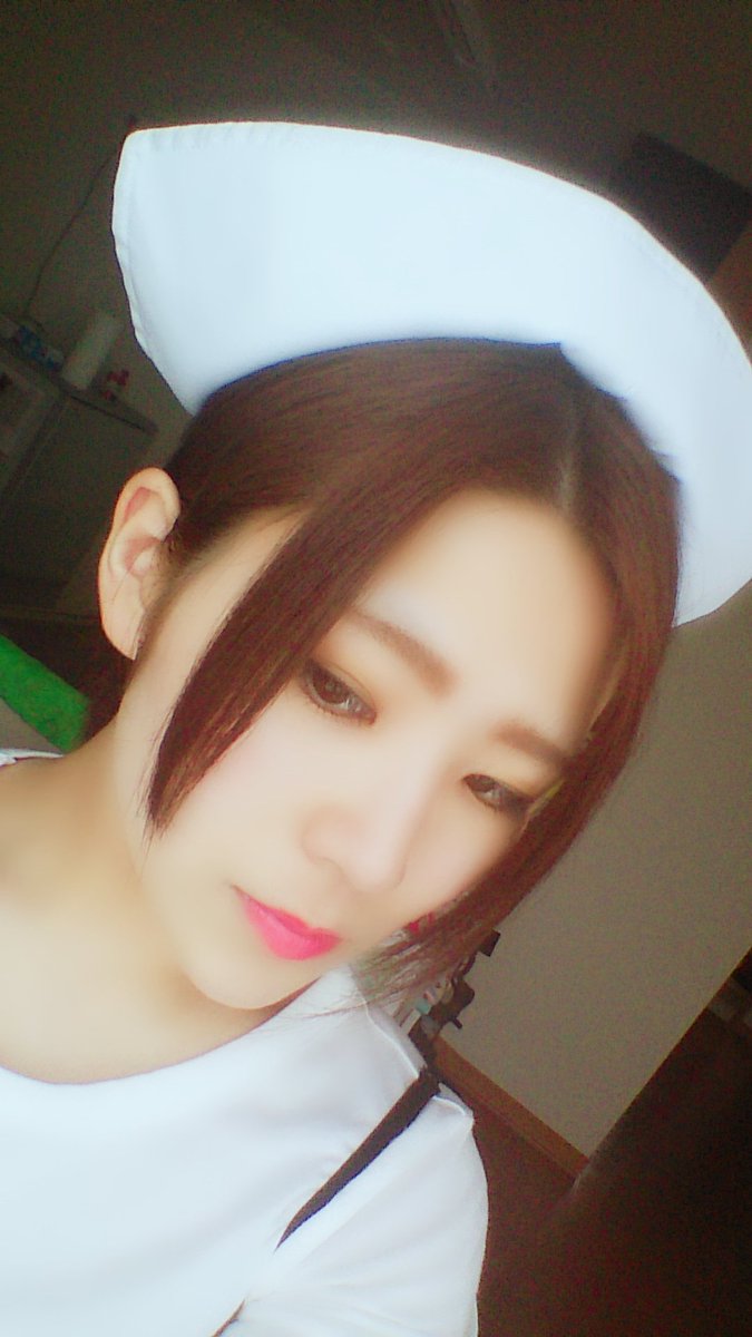 みの林檎 En Twitter 前髪のセンター分けで一番やりたかったこと笑 本能 椎名林檎