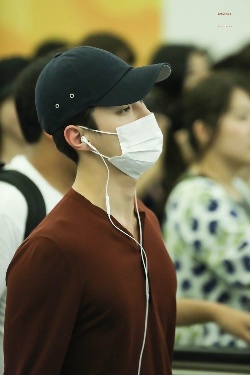 negiji1992's tweet photo. I'm in love with your body 💙 #세훈 #SEHUN https://t.co/Rcuh645zrb