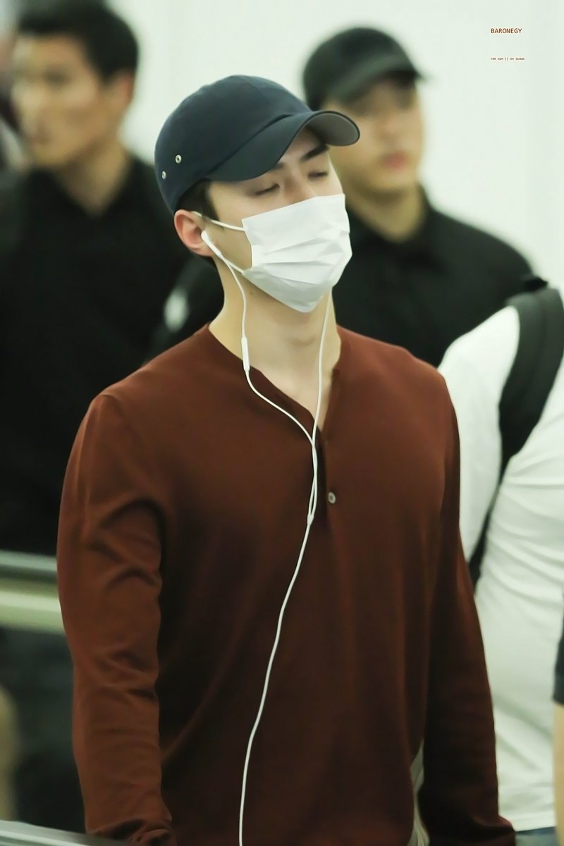 negiji1992's tweet photo. I'm in love with your body 💙 #세훈 #SEHUN https://t.co/Rcuh645zrb