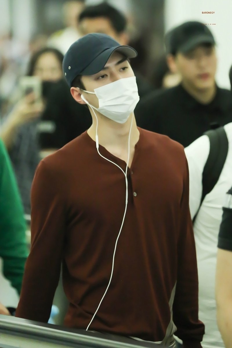 negiji1992's tweet photo. I'm in love with your body 💙 #세훈 #SEHUN https://t.co/Rcuh645zrb