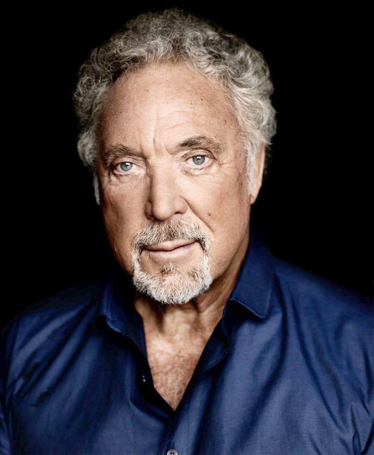 Tom Jones (Sir Thomas Jones Woodward OBE)
Birth 1940.6.7 Happy Birthday
  